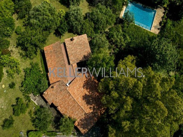 casa indipendente in vendita a Sacrofano in zona Monte Caminetto