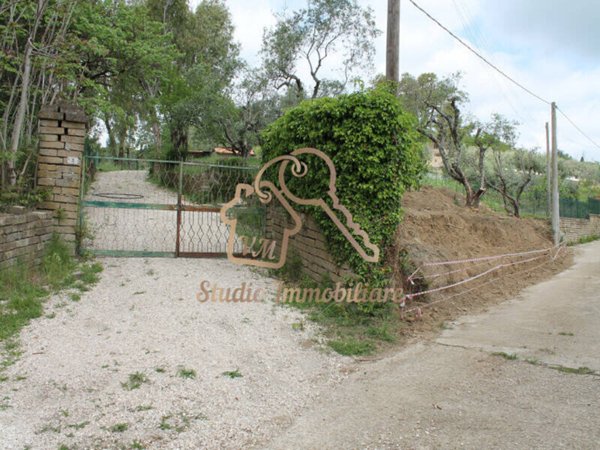 terreno agricolo in vendita a Sacrofano in zona Santa Maria