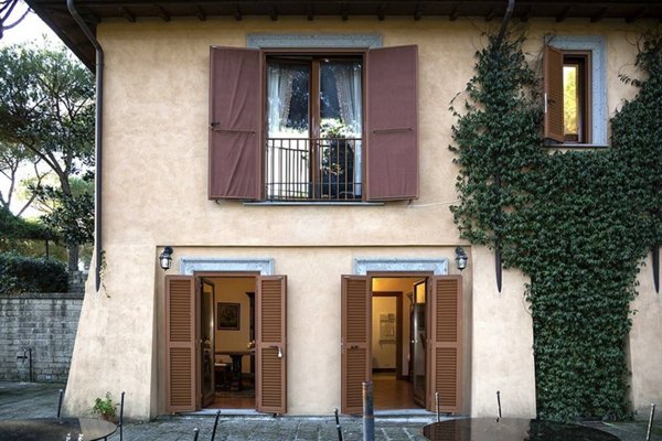 casa indipendente in vendita a Sacrofano in zona Guado Tufo
