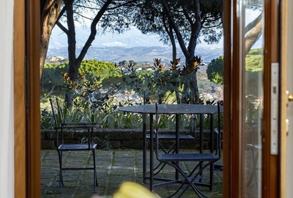 villa in vendita a Sacrofano in zona Guado Tufo