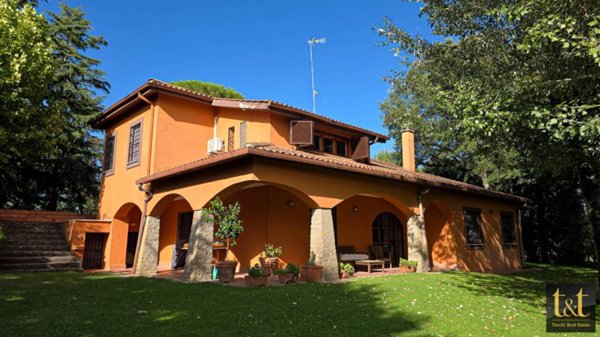 casa indipendente in vendita a Sacrofano in zona Borgo Pineto