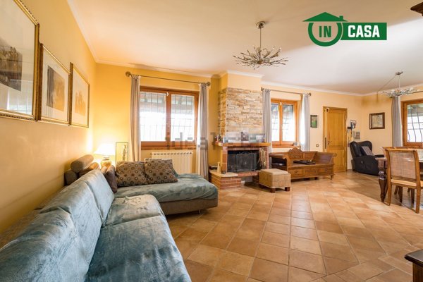 casa indipendente in vendita a Sacrofano