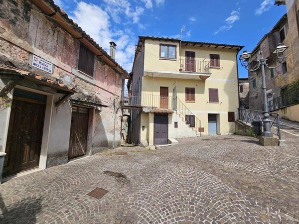 appartamento in vendita a Sambuci