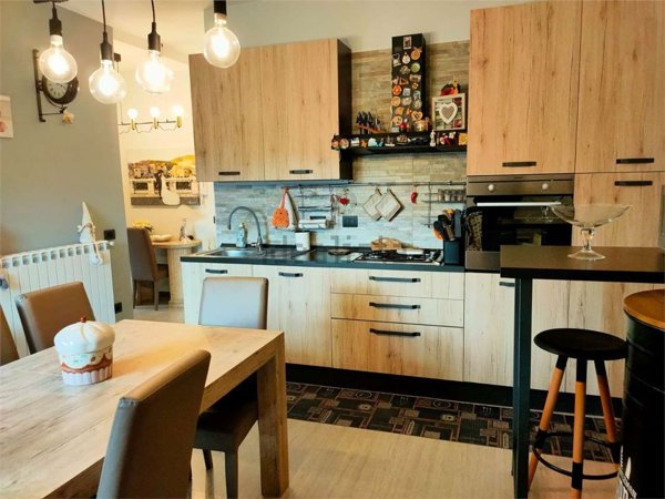 appartamento in vendita a Sambuci