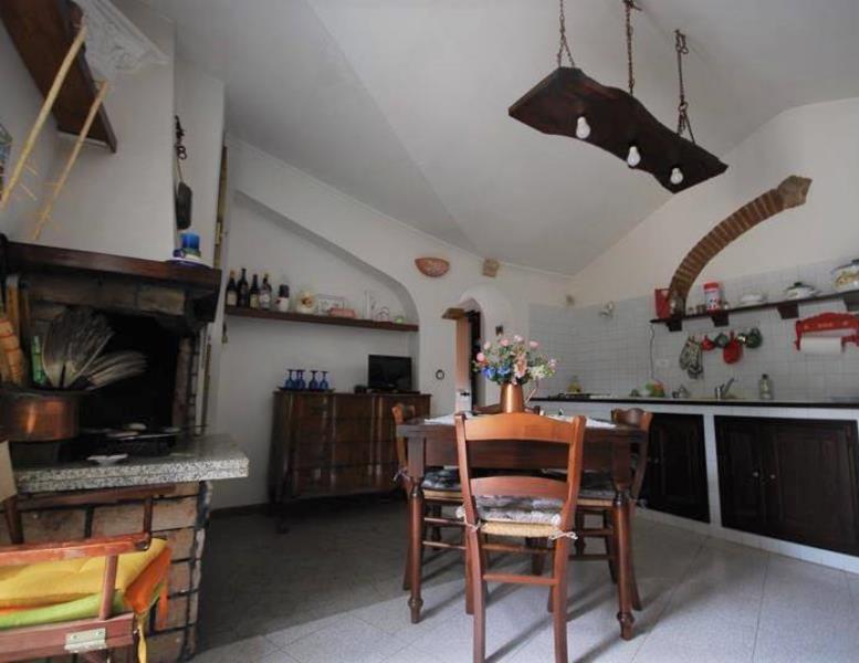 appartamento in vendita a Sambuci