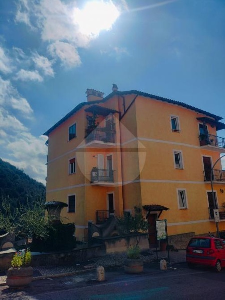 appartamento in vendita a Sambuci