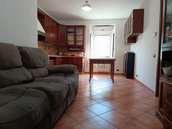 appartamento in vendita a San Gregorio da Sassola