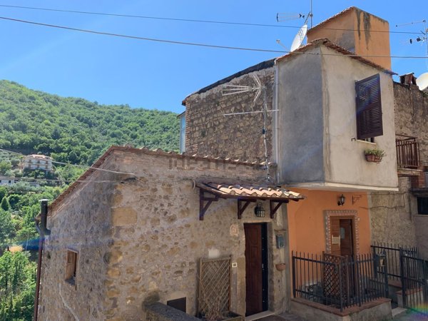 appartamento in vendita a San Gregorio da Sassola