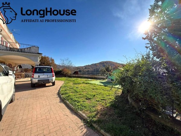 casa indipendente in vendita a San Gregorio da Sassola