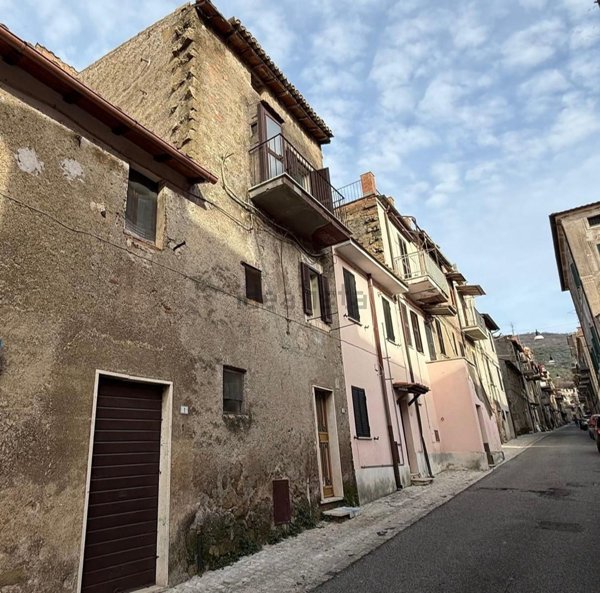 appartamento in vendita a San Gregorio da Sassola