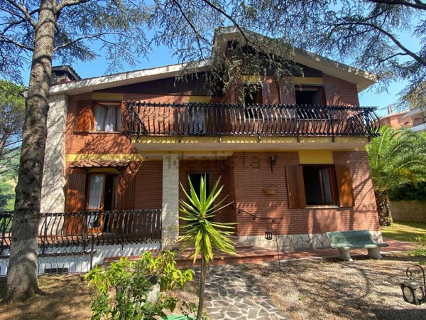 casa indipendente in vendita a San Polo dei Cavalieri