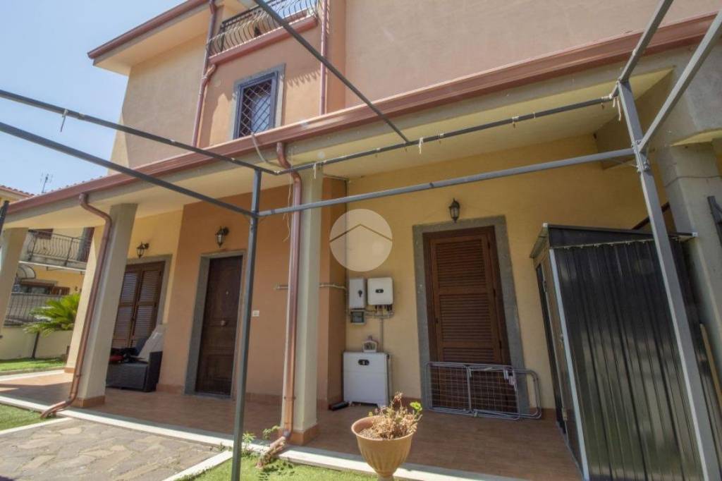 casa indipendente in vendita a San Polo dei Cavalieri