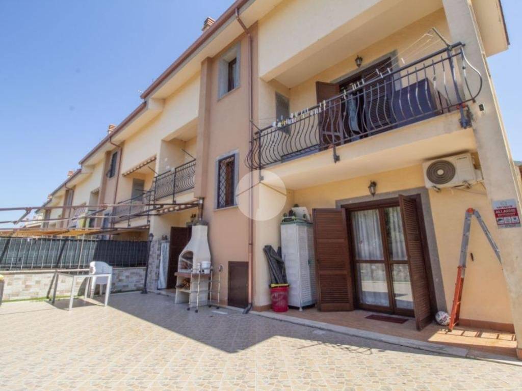 casa indipendente in vendita a San Polo dei Cavalieri