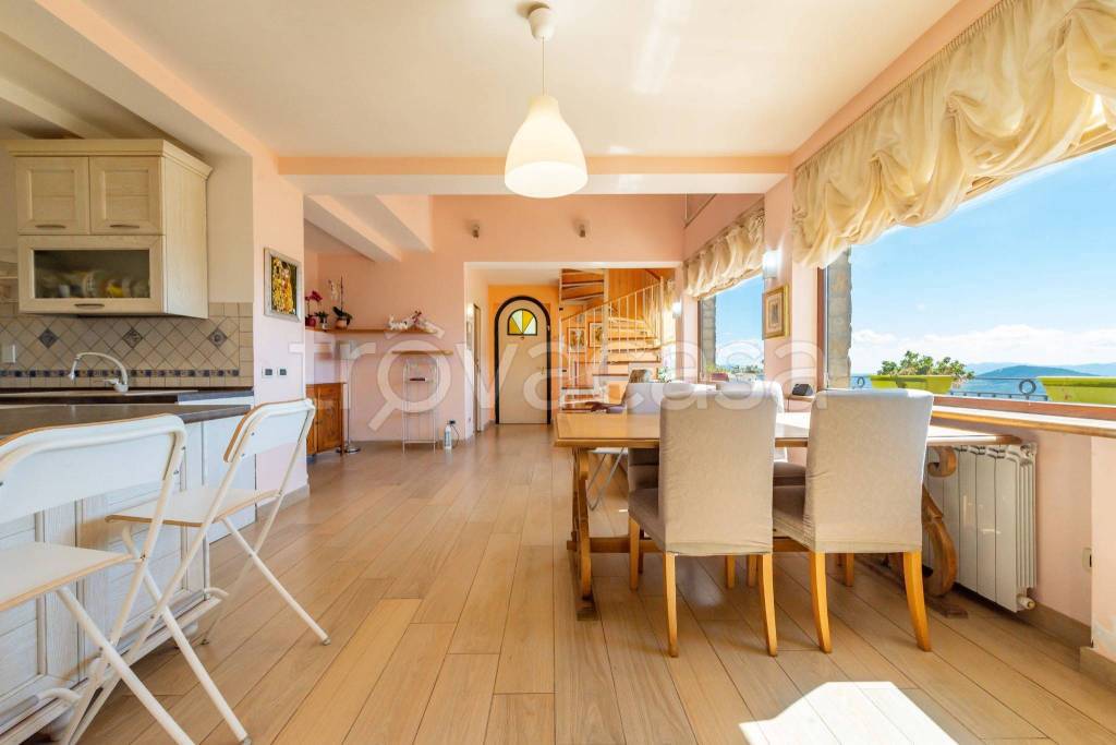 casa indipendente in vendita a San Polo dei Cavalieri