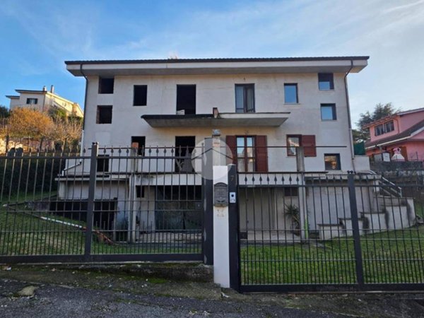 casa indipendente in vendita a San Polo dei Cavalieri