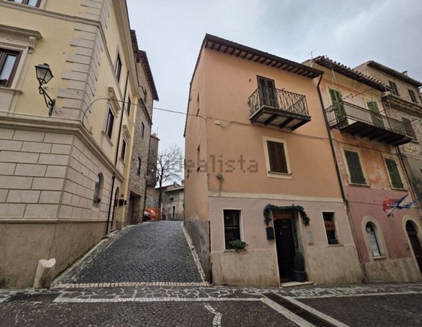 appartamento in vendita a San Polo dei Cavalieri