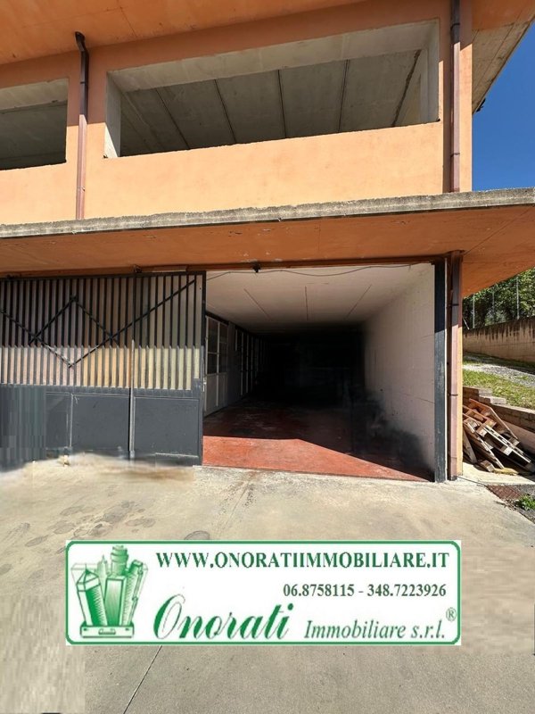 locale di sgombero in vendita a San Polo dei Cavalieri