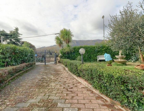 casa indipendente in vendita a San Polo dei Cavalieri