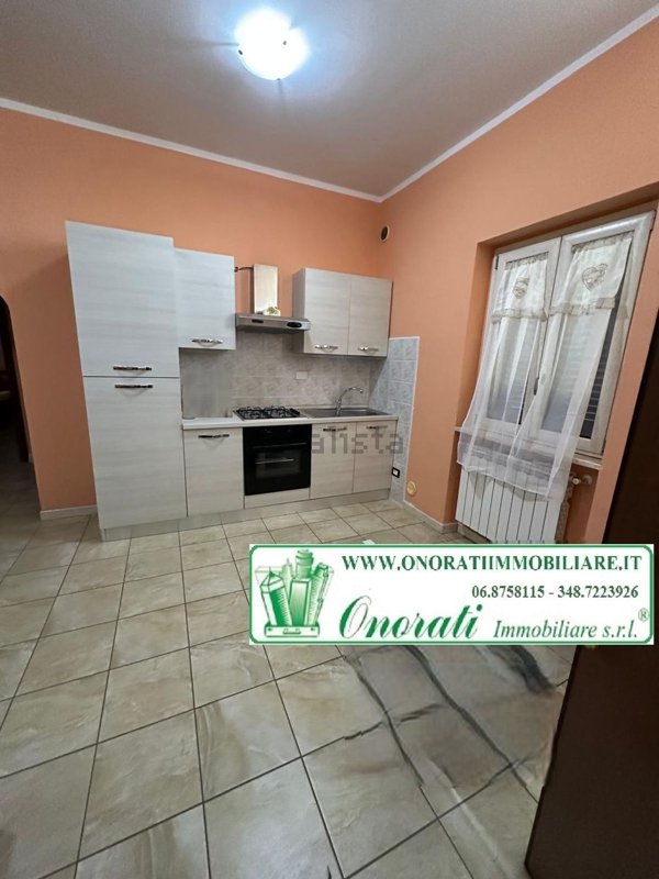 ufficio in vendita a San Polo dei Cavalieri