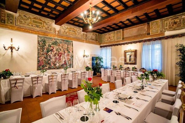 negozio in vendita a San Polo dei Cavalieri