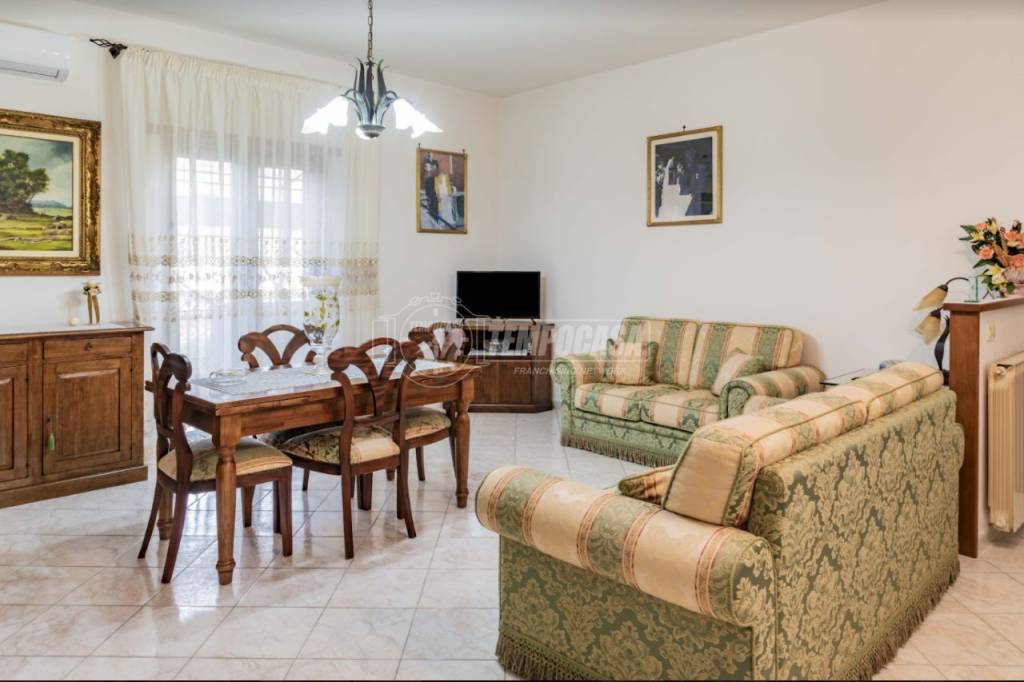 appartamento in vendita a Santa Marinella