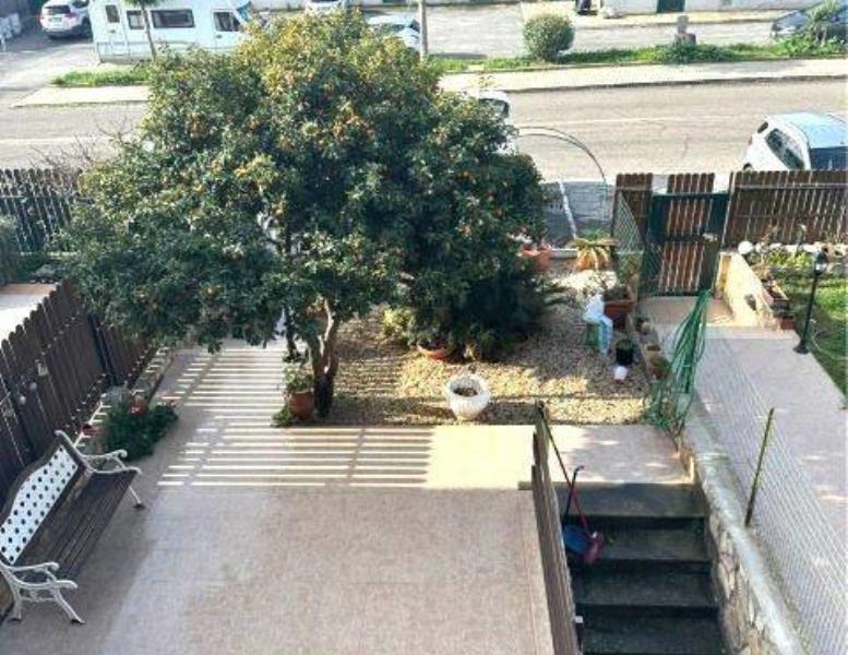 casa indipendente in vendita a Santa Marinella