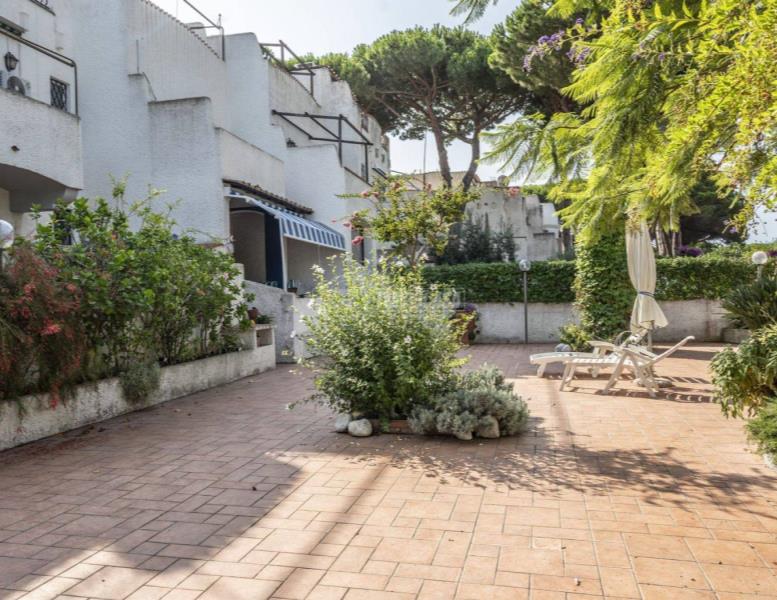 casa indipendente in vendita a Santa Marinella