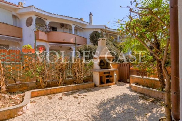 casa indipendente in vendita a Santa Marinella