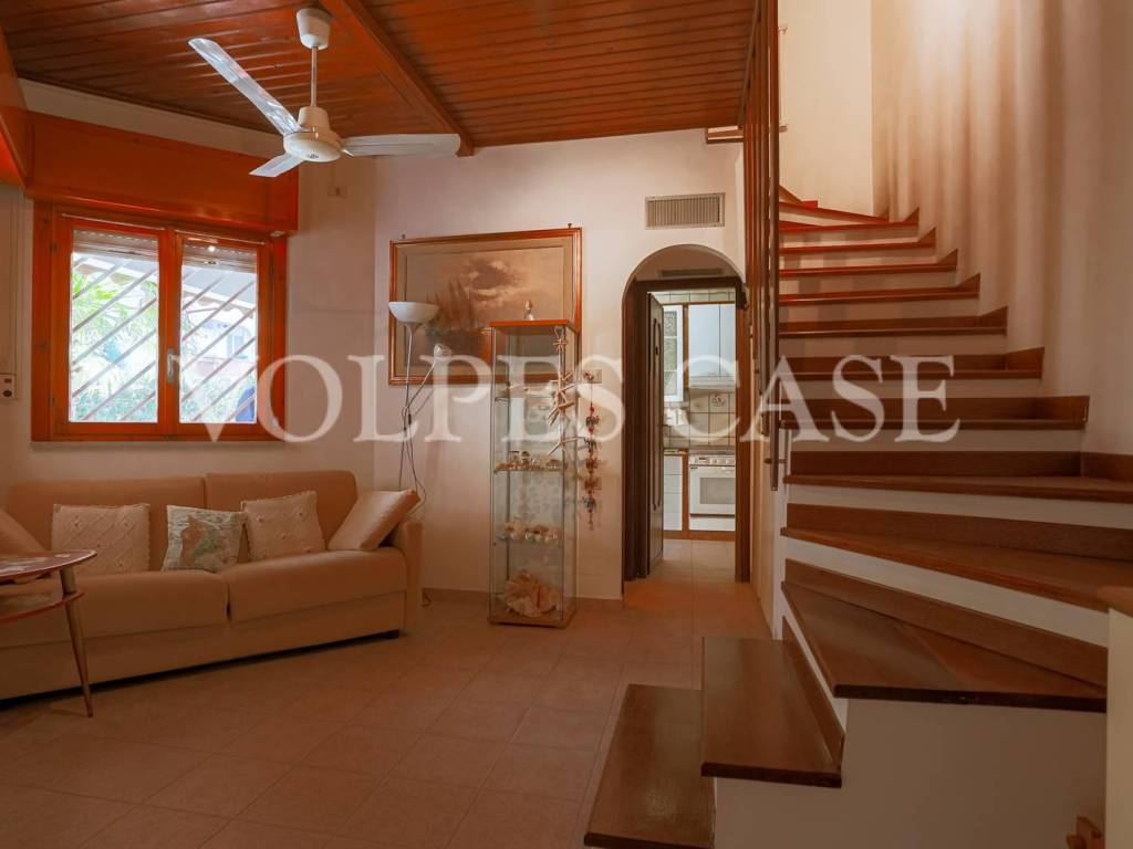 casa indipendente in vendita a Santa Marinella
