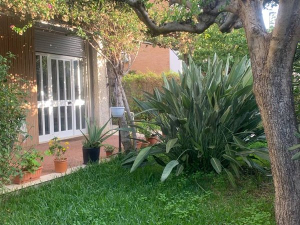 casa indipendente in vendita a Santa Marinella