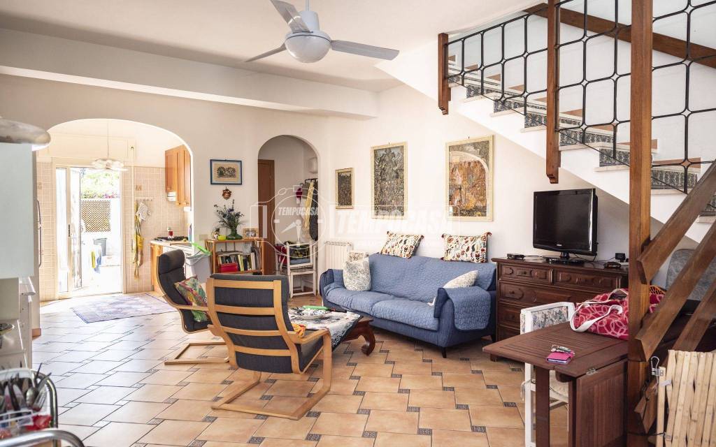 casa indipendente in vendita a Santa Marinella