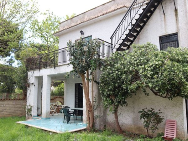 casa indipendente in vendita a Santa Marinella in zona Santa Severa