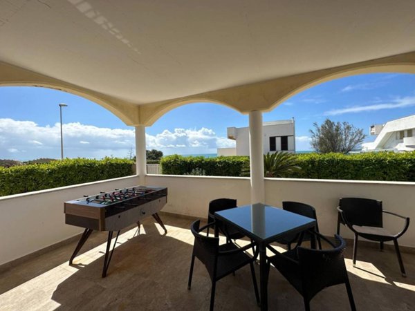 casa indipendente in vendita a Santa Marinella