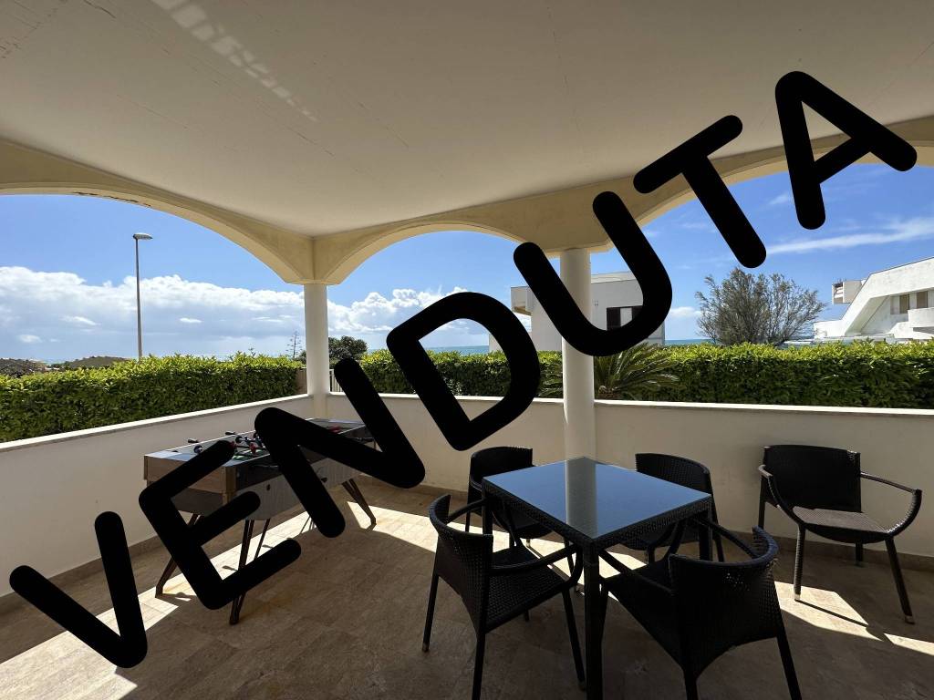 casa indipendente in vendita a Santa Marinella