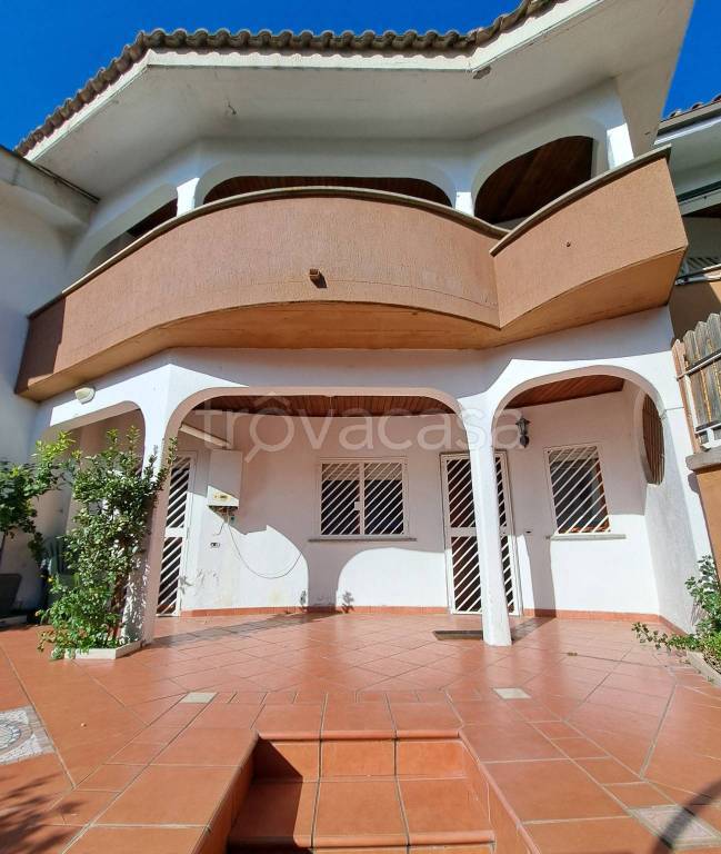 casa indipendente in vendita a Santa Marinella