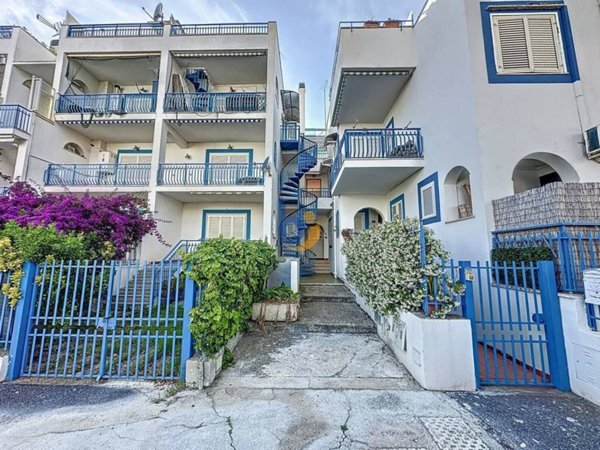 appartamento in vendita a Santa Marinella in zona Santa Severa