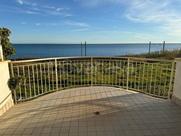 appartamento in vendita a Santa Marinella