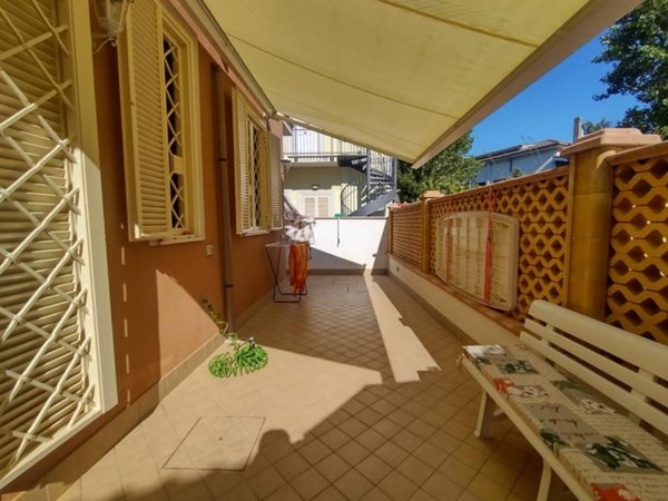 casa indipendente in vendita a Santa Marinella