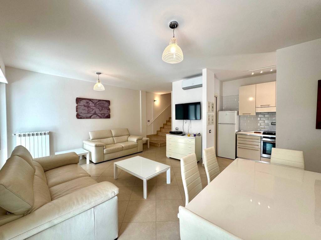 casa indipendente in vendita a Santa Marinella in zona Santa Severa