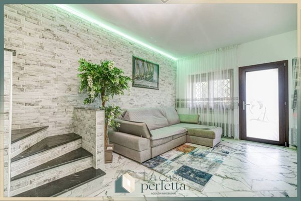 casa indipendente in vendita a Santa Marinella