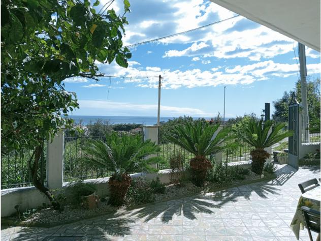 casa indipendente in vendita a Santa Marinella