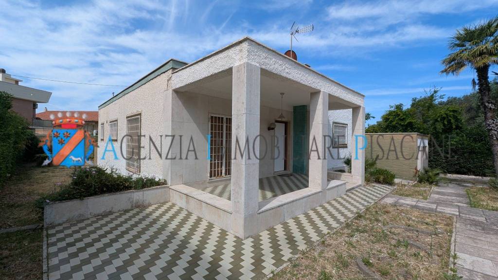 casa indipendente in vendita a Santa Marinella