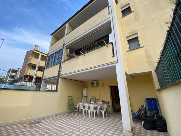 appartamento in vendita a Santa Marinella