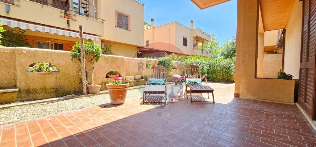 casa indipendente in vendita a Santa Marinella