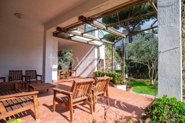 casa indipendente in vendita a Santa Marinella in zona Santa Severa