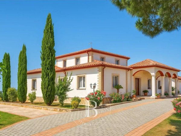 casa indipendente in vendita a Santa Marinella