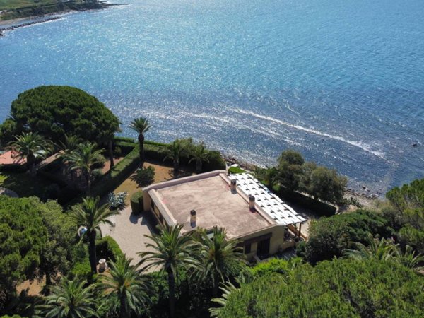 casa indipendente in vendita a Santa Marinella