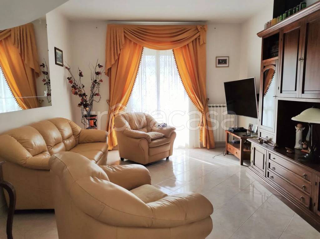 casa indipendente in vendita a Santa Marinella