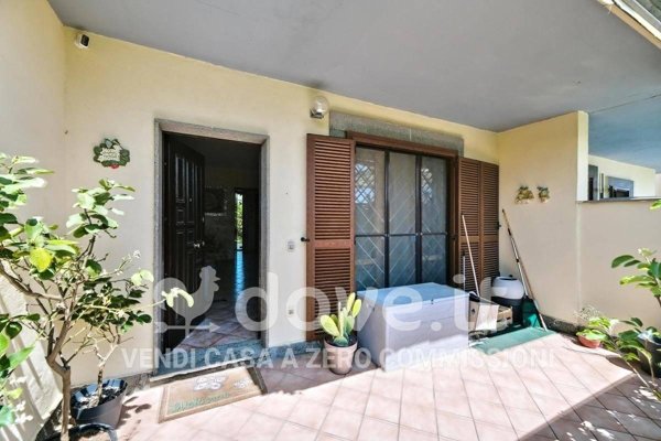 casa indipendente in vendita a Santa Marinella