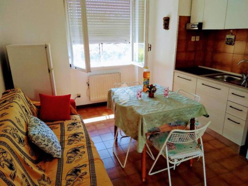 casa indipendente in vendita a Santa Marinella